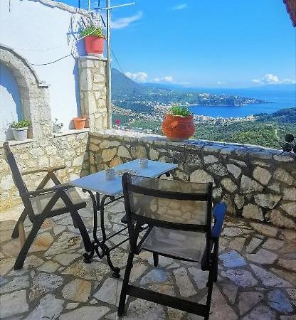 Apartamento Castle Of Himara Exterior foto